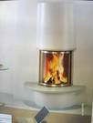 Moderne Kamine mit Gas oder Holz